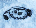 Kabel do ładowania samochodu elektrycznego 22 kW Typ 2 - praca w warunkach zimowych Kabel do ładowania samochodu elektrycznego Typ 2 22 kW w śniegu - praca w temperaturze do -30°C, szczelność IP54, żywotność ponad 10 000 cykli