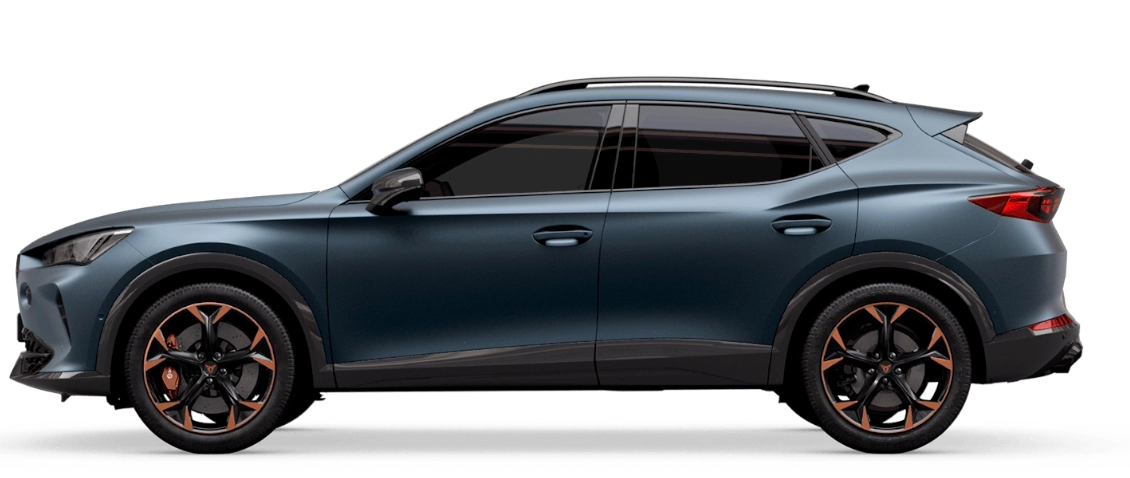 Cupra Formentor e-Hybrid 1.4 TSI z profilu - hybryda plug-in z baterią 12,8 kWh, jednofazową ładowarką pokładową 3,6 kW i złączem Type 2