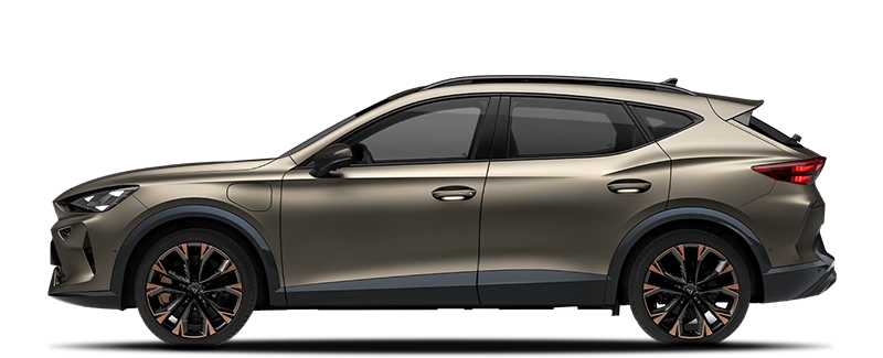 Cupra Formentor e-Hybrid 1.5 TSI z profilu - hybryda plug-in z baterią 25,8 kWh, trójfazową ładowarką pokładową 11 kW Type 2 i ładowaniem DC do 50 kW