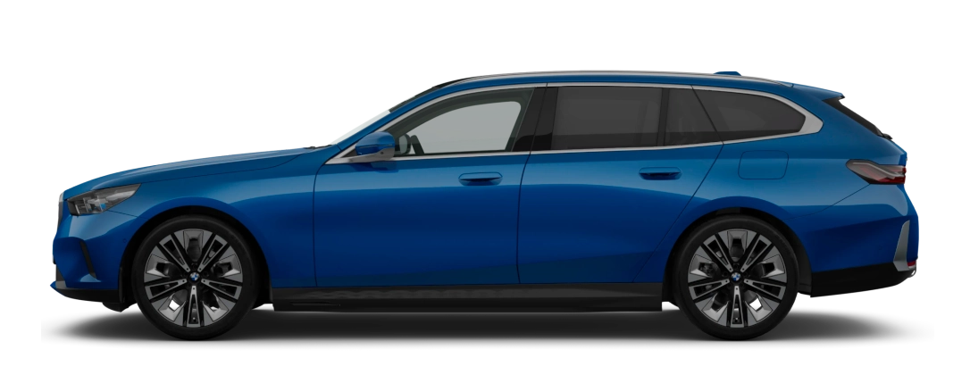 BMW Serii 5 Touring 530e z boku - kombi hybrydowe plug-in z tą samą baterią 19,4 kWh i ładowaniem AC 11 kW co Limuzyna