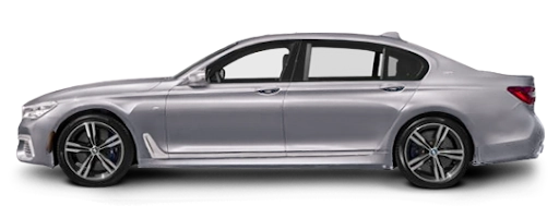 BMW Serii 7 740e/745e iPerformance z boku - hybryda plug-in z jednofazowym ładowaniem AC 3,7 kW przez Type 2